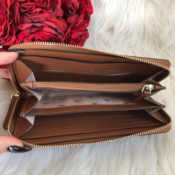 Kate Spade New York Jackson Luggage Brown Wallet - Picture 3 of 7